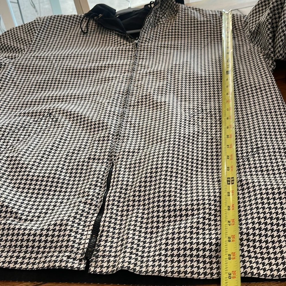 Jones of New York Black Houndstooth Reversible Hooded Jacket Sz Large Raincoat - Picture 12 of 16